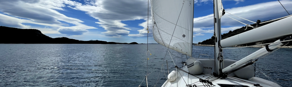 Zeilen op de Adriatische zee